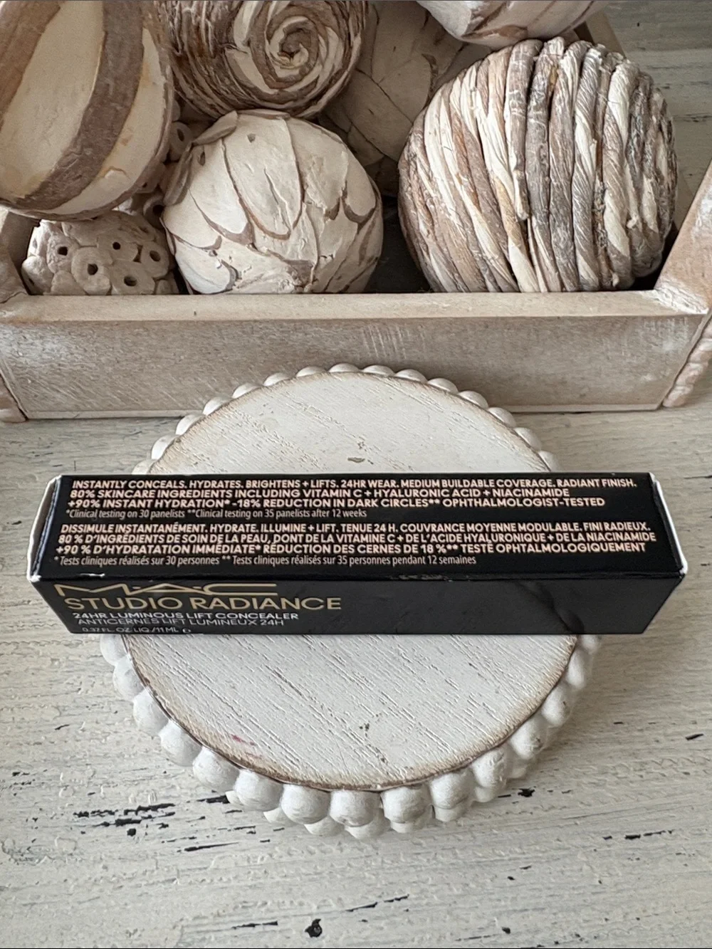 MAC Cosmetics Studio Radiance Luminous Lift Concealer - NW10